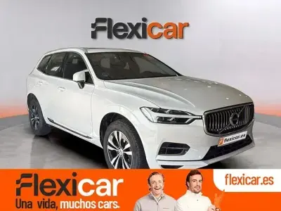 Usado Volvo XC60 Momentum 405 CV (297 kW) 2020 Blanco SUV