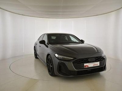 Gris/plata Usado 2025 Audi A5 Business | 52.990 € (Precio justo)