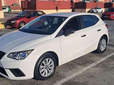 Blanco Usado 2019 Seat Ibiza Reference Utilitario | 12.900 € (Un poco caro)