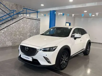 Usado Mazda CX-3 Luxury 120 CV (88 kW) 2018 Blanco SUV