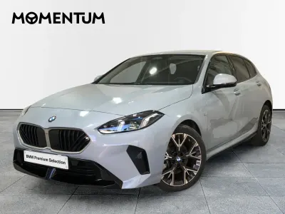 Usado BMW 120 Comfort Edition 163 CV (119 kW) 2025 Gris Utilitario