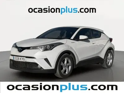 Begagnad Toyota C-HR Active 122 HK (89 kW) 2019 Vit SUV