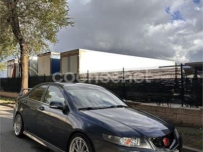 Gris / plata Usado 2003 Honda Accord Executive Berlina | 10.100 €