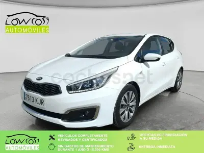 Używany Kia Ceed 100 KM (73 kW) 2018 Biały Hatchback