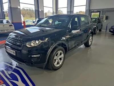 Usado Land Rover Discovery Sport HSE 150 CV (110 kW) 2016 Negro SUV