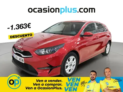 Usado Kia Ceed 100 CV (73 kW) 2023 Rojo Utilitario