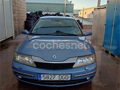 Azul Usado 2005 Renault Laguna II Dynamique Berlina | 3000 € (Precio justo)