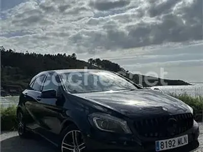 Käytetty Mercedes A180 Style 122 HP (89 kW) 2013 Musta Sedan