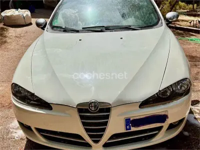 Usado Alfa Romeo 147 120 CV (88 kW) 2008 Blanco Utilitario