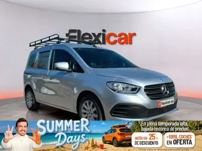 Usado Mercedes 180 116 CV (85 kW) 2022 Gris Berlina