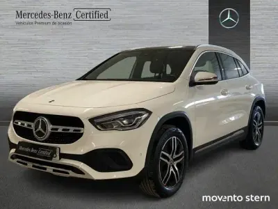 Usado Mercedes GLA200 Progressive 163 CV (119 kW) 2021 Blanco SUV