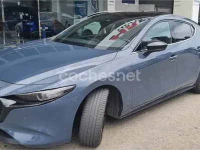 Usado Mazda 3 186 CV (136 kW) 2021 Gris / plata Berlina