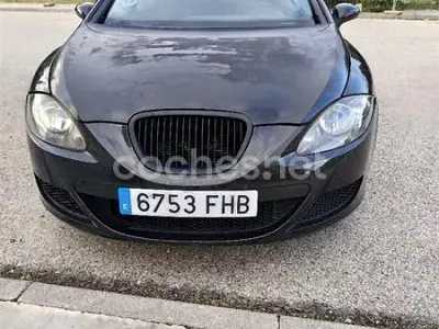 Używany Seat Leon Reference 105 KM (77 kW) 2006 Czarny Hatchback