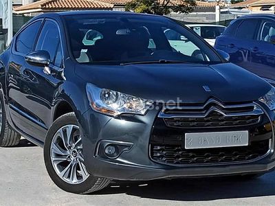 Usado Citroën DS4 PureTech 130 CV (95 kW) 2014 Gris / plata Utilitario