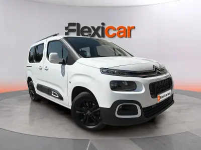 Usado Citroën Berlingo Feel 102 CV (75 kW) 2021 Blanco Monovolumen