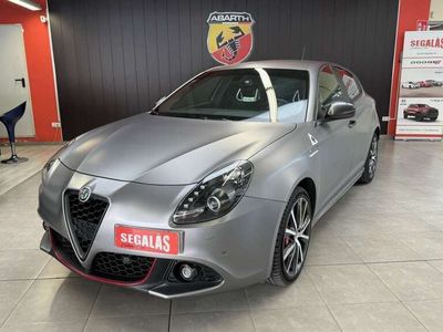 Gris Usado 2017 Alfa Romeo Giulietta Edizione Speciale Utilitario | 22.900 €