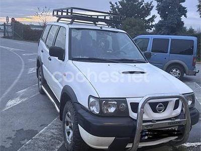 Blanco Usado 2002 Nissan Terrano Comfort SUV | 6000 € (Buen precio)