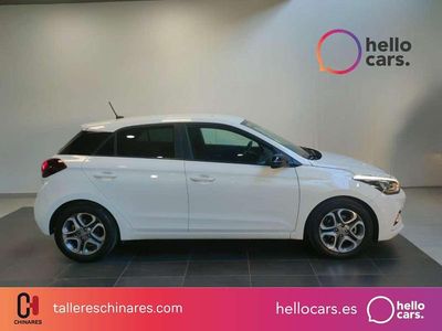 Usado Hyundai i20 99 CV (72 kW) 2019 Blanco Utilitario