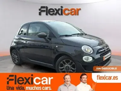 Usado Fiat 500 Club 70 HP (51 kW) 2022 Preto Sedan