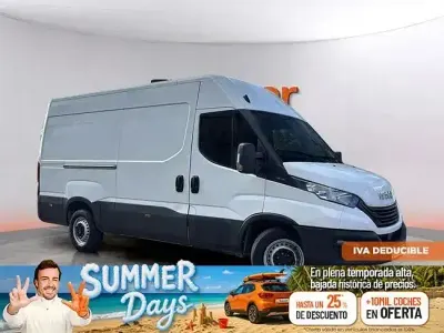 Usado Iveco Daily 156 CV (114 kW) 2023 Blanco Berlina