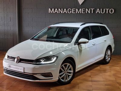 Blanco Usado 2019 VW Golf VII Advance Familiar | 7990 € (Precio justo)