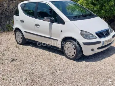 Usado Mercedes A170 Classic 95 CV (69 kW) 2003 Blanco Utilitario