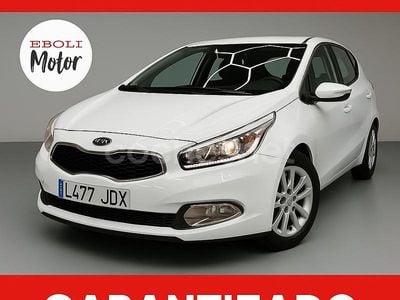 Blanco Usado 2015 Kia Ceed GT Berlina | 7800 € (Buen precio)