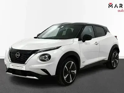 Usado Nissan Juke 143 CV (105 kW) 2023 Bitono (blanco y negro) negra SUV