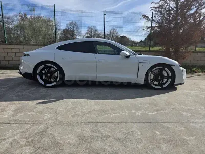 Usado Porsche Taycan Turbo 500 kW (680 CV) 2021 Eléctrico Berlina