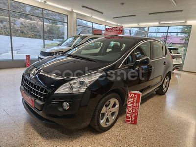 Negro Usado 2010 Peugeot 3008 Premium Berlina | 8500 € (Precio justo)