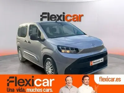 Używany Toyota Proace Verso Active 131 KM (96 kW) 2025 Szary Kombi