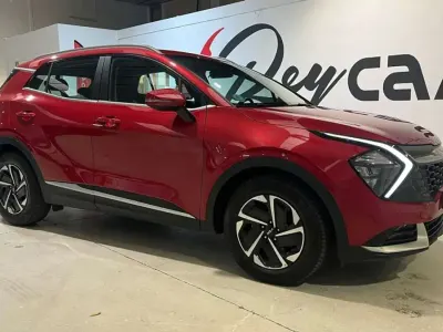Usado Kia Sportage 162 CV (119 kW) 2024 Rojo SUV