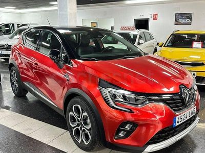 Usado Renault Captur Intens 140 CV (102 kW) 2021 Granate SUV