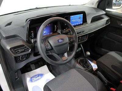 Usado Ford Transit Trend 125 HP (91 kW) 2024 Branco Van