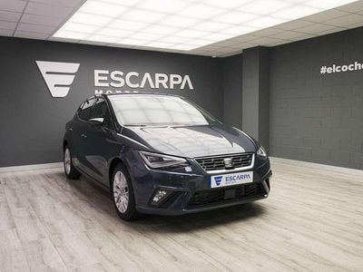 Usado Seat Ibiza FR 110 CV (80 kW) 2023 Gris Utilitario