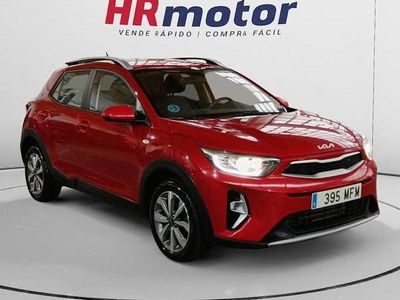 Usado 2023 Kia Stonic SUV | 14.490 € (Precio justo)
