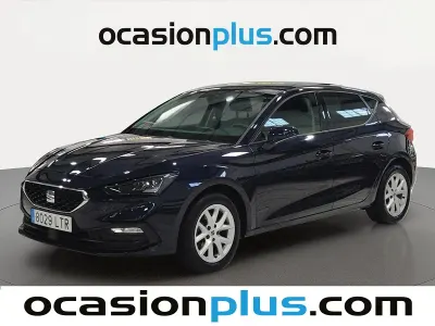 Usado Seat Leon Style 110 CV (80 kW) 2021 Azul Utilitario