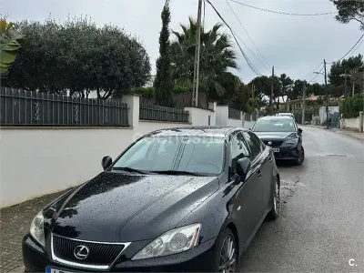 Usado Lexus IS250 President Line 208 CV (152 kW) 2007 Negro Berlina