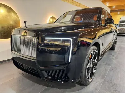 Nuevo Rolls Royce Cullinan 571 CV (419 kW) 2026 SUV
