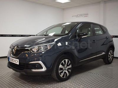 Usado Renault Captur Intens 90 CV (66 kW) 2017 Azul SUV