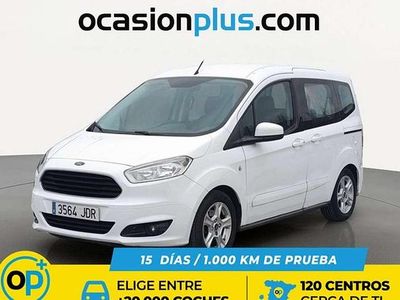 Usado Ford Tourneo Courier Trend 97 CV (71 kW) 2015 Blanco Monovolumen