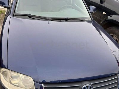 Usado VW Passat Advance 130 CV (95 kW) 2004 Azul Berlina