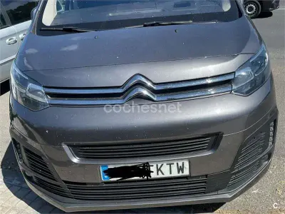 Usado Citroën Spacetourer Shine 150 CV (110 kW) 2019 Gris / plata Monovolumen