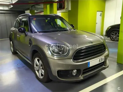Usado Mini Cooper Countryman 122 CV (89 kW) 2017 Beige SUV