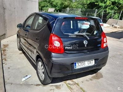 Nissan Pixo