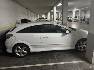 Opel Astra GTC