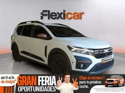 Usado Dacia Jogger Expression 110 CV (80 kW) 2025 Blanco Monovolumen
