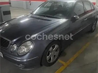Usado Mercedes E320