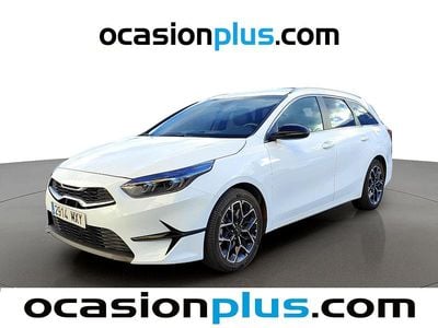 Usado Kia Ceed Style 100 CV (73 kW) 2025 Blanco Utilitario