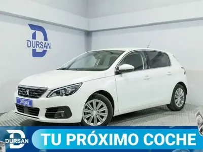 Usado Peugeot 308 Allure 110 CV (80 kW) 2021 Blanco Berlina